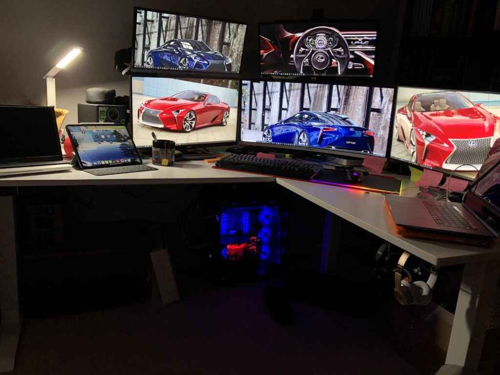 My kinda chaotic gaming desk setup