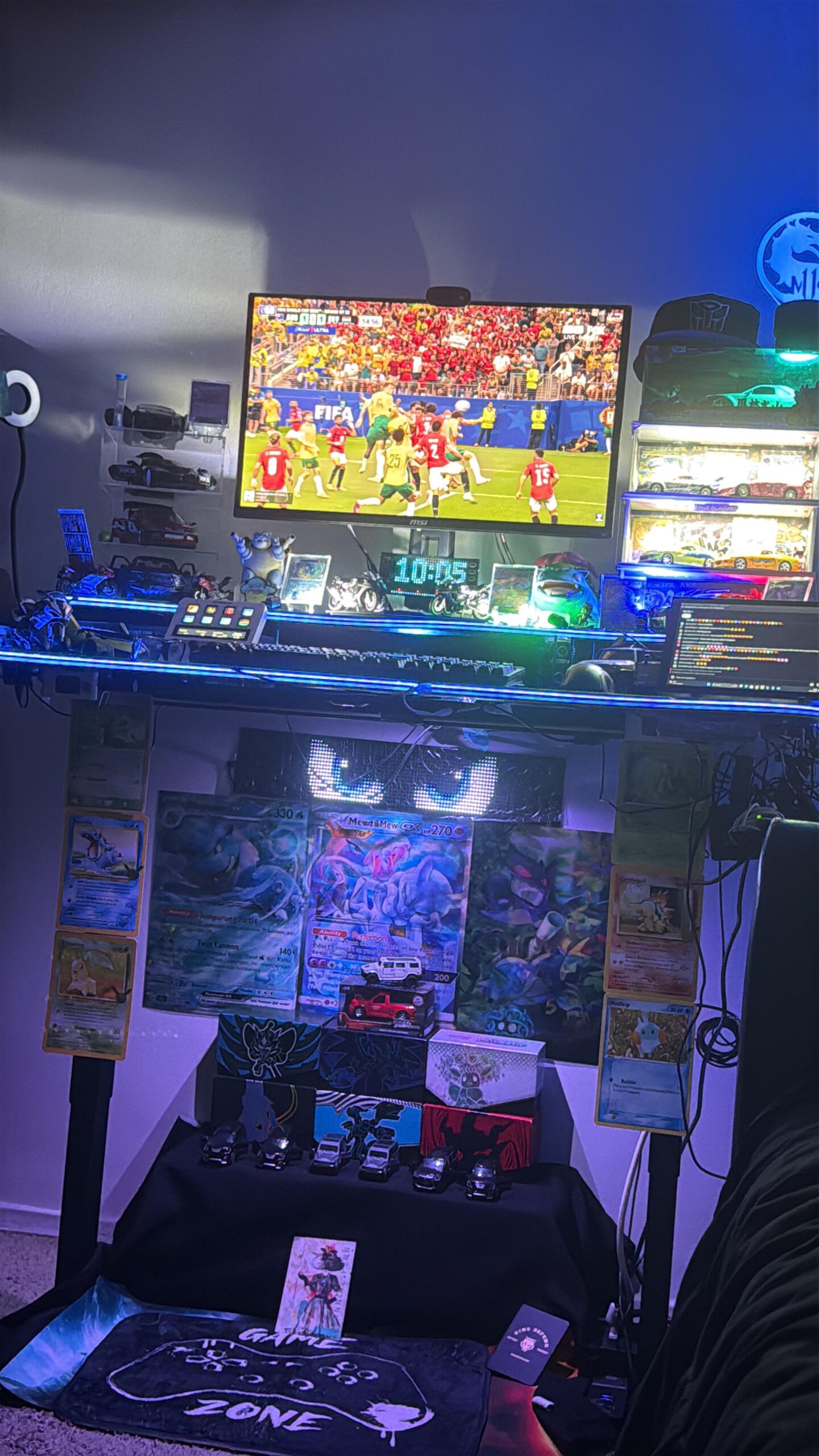 My desk doing with to much love ( fast and furious and pokemon ) My desk doing with to much love ( fast and furious and pokemon )