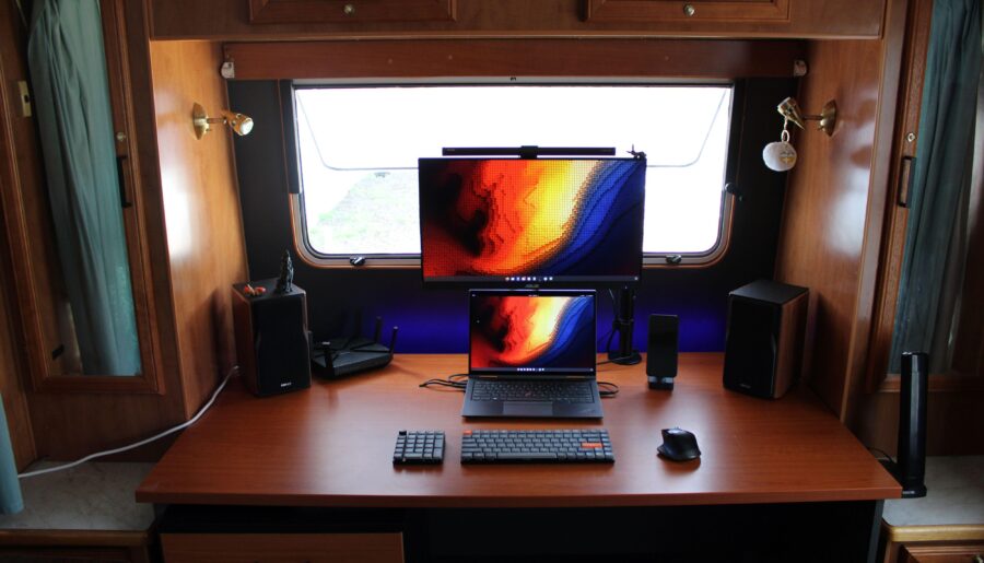 Repurposed 2006 caravan into a home office