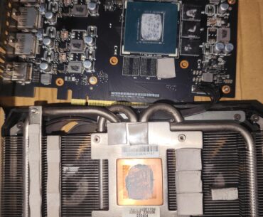 RTX 2080 no longer detected after repasting powers on but no display on two different PCs