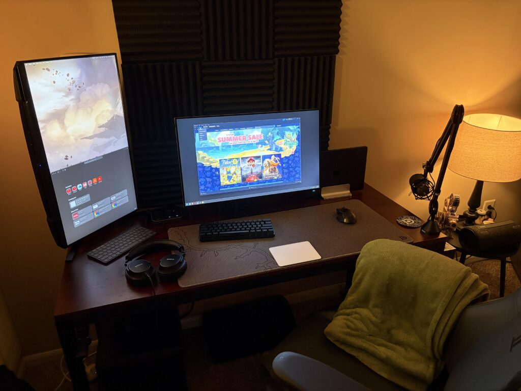 Anyone else have an unorthodox setup? [Left monitor mac, right monitor gaming PC]