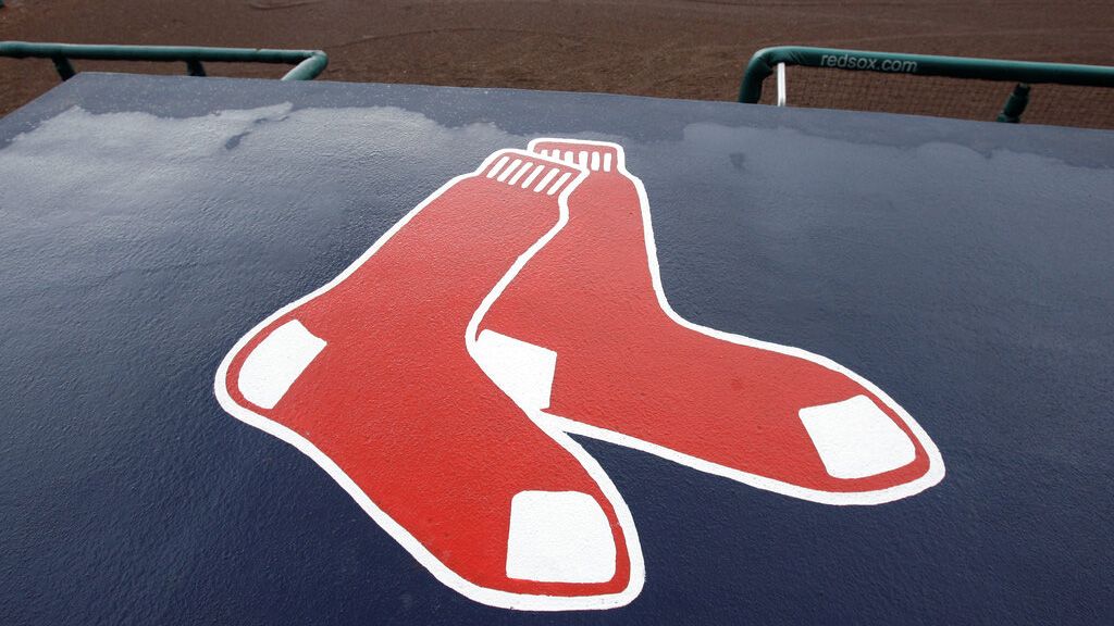 Red Sox and Nationals meet, winner claims 3-game series (AP Photo/Charles Krupa, file)
