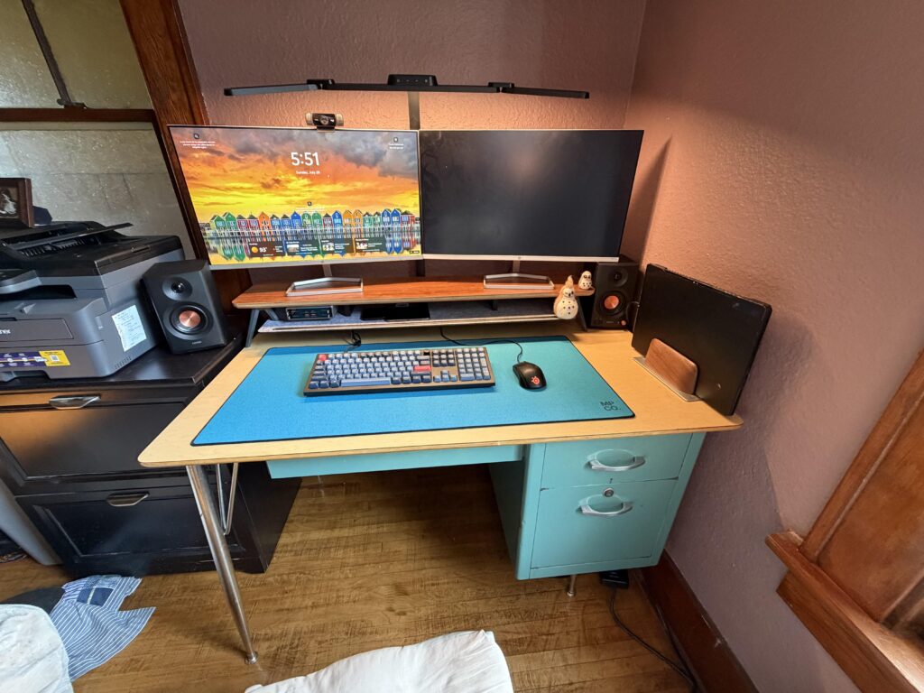 Finally happy with my WFH setup