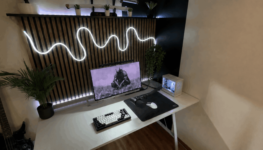 anybody have any mini itx desk setups they wanna share?