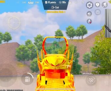 New Aug's Yellow scope skin is way better