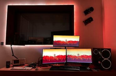 Main rig with part of GPU test rig