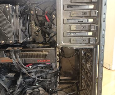 Lian Li Galahad Trinity Performance on Corsair Carbide 400r?