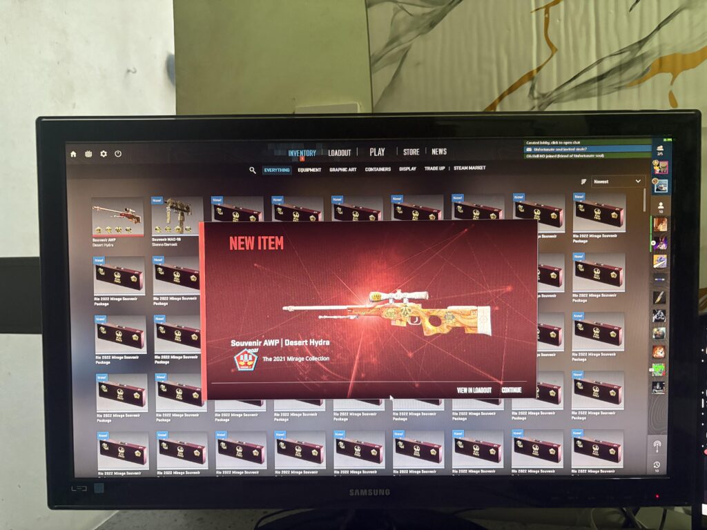 Was opening a few packages on call with my mates and unboxed this😭😭😭