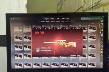Was opening a few packages on call with my mates and unboxed this😭😭😭