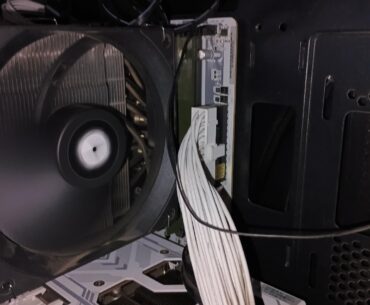 How to cool ram in this case