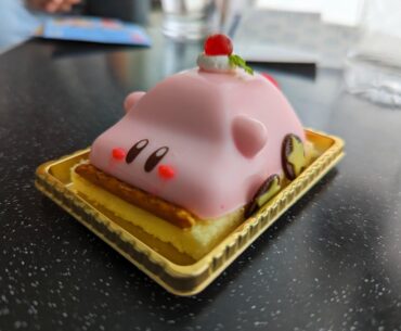 I ate kirby (cake)