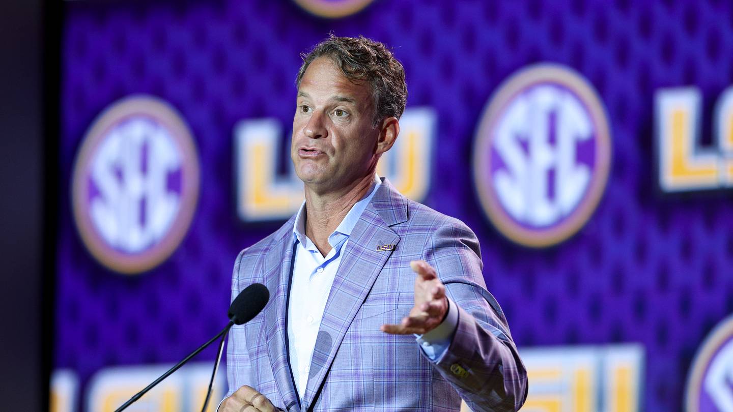 ESPN Names 5 Must-Watch SEC Games for 2026 College Football Season ESPN Names 5 Must-Watch SEC Games for 2026 College Football Season