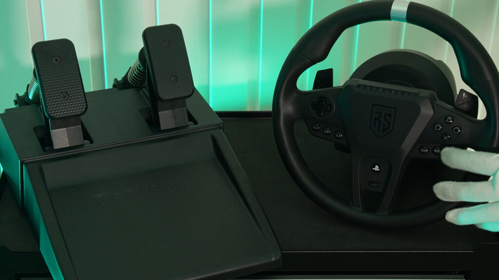 New Revosim PS5 wheel Nacon