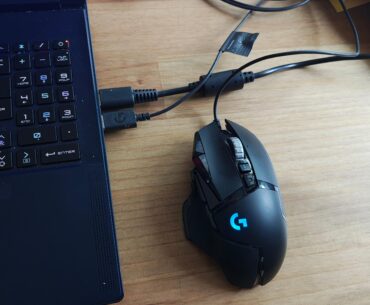 Who in their right mind builds a laptop with the power cord plugging in to the right side?