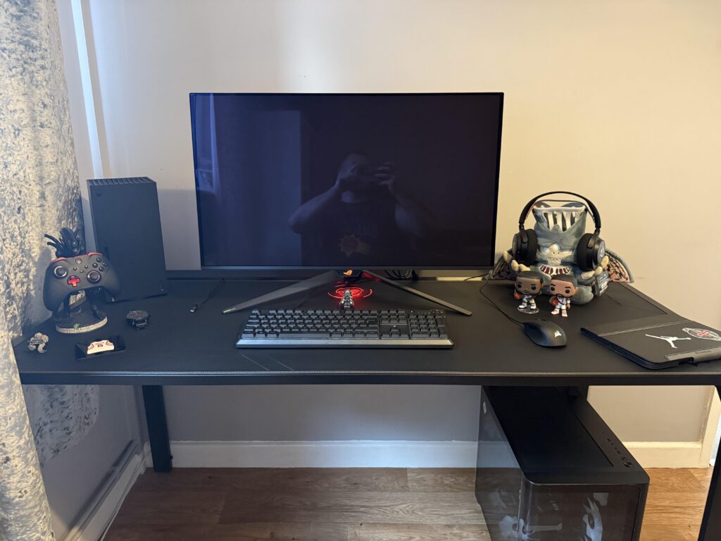 Pc on desk or like this? How’s my battlestation