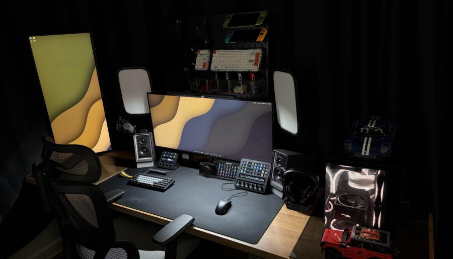 Bye bye stacked monitors.