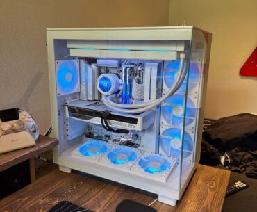 All White gaming pc