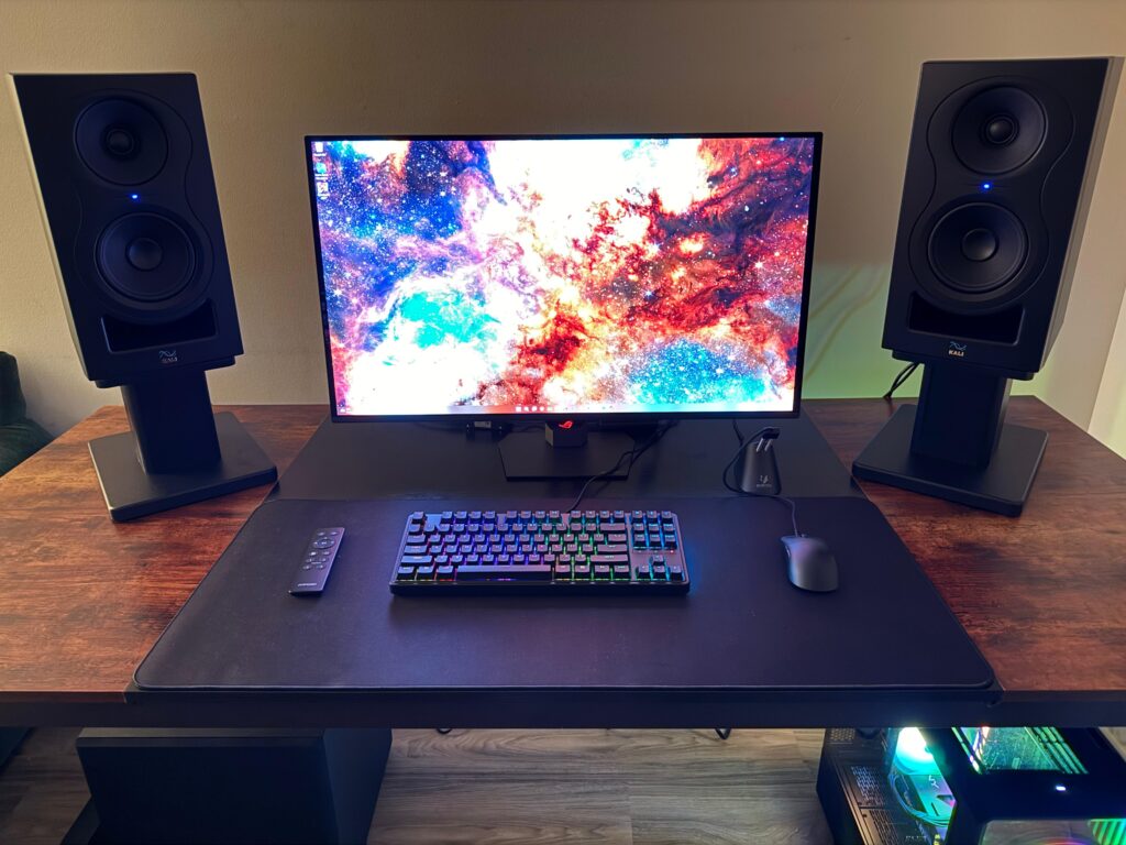New Computer, 4K 32" OLED, and 2.1 Speaker Setup