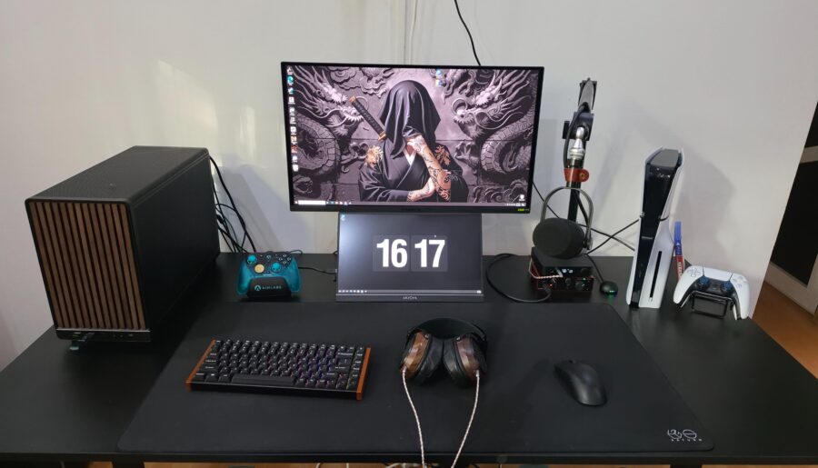 Black & walnut minimalist setup: 7800X3D + 7900 XT, QD-OLED, and planar magnetic headphones